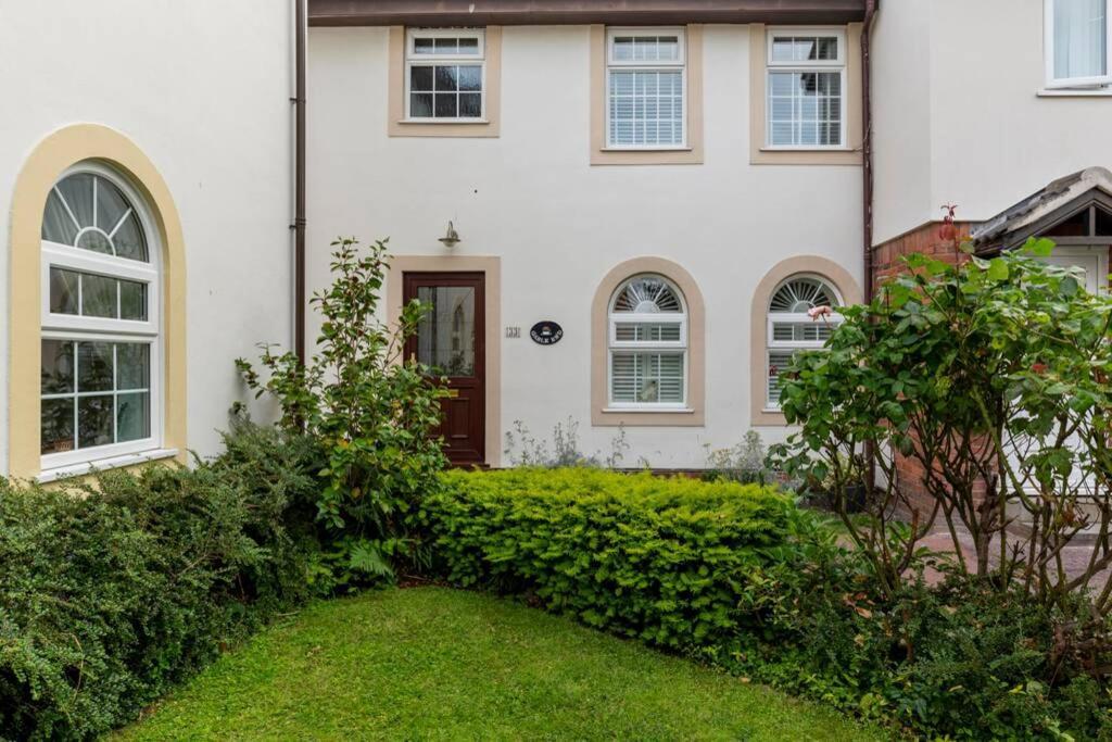 A Cheerful Three Bedroom House In Leafy Lythamリザム・セント・アンズ エクステリア 写真
