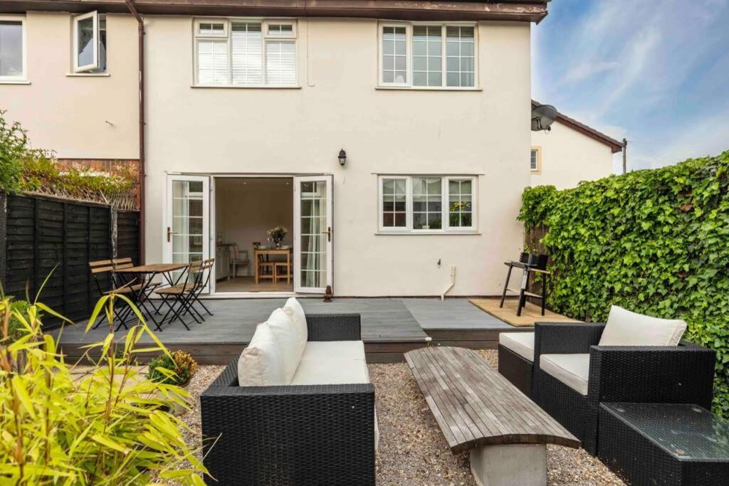 A Cheerful Three Bedroom House In Leafy Lythamリザム・セント・アンズ エクステリア 写真
